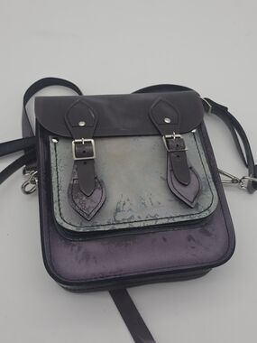 Cambridge Sachel Company-Chris BENZ EDITION Leather Messenger Bag marbled Purple
